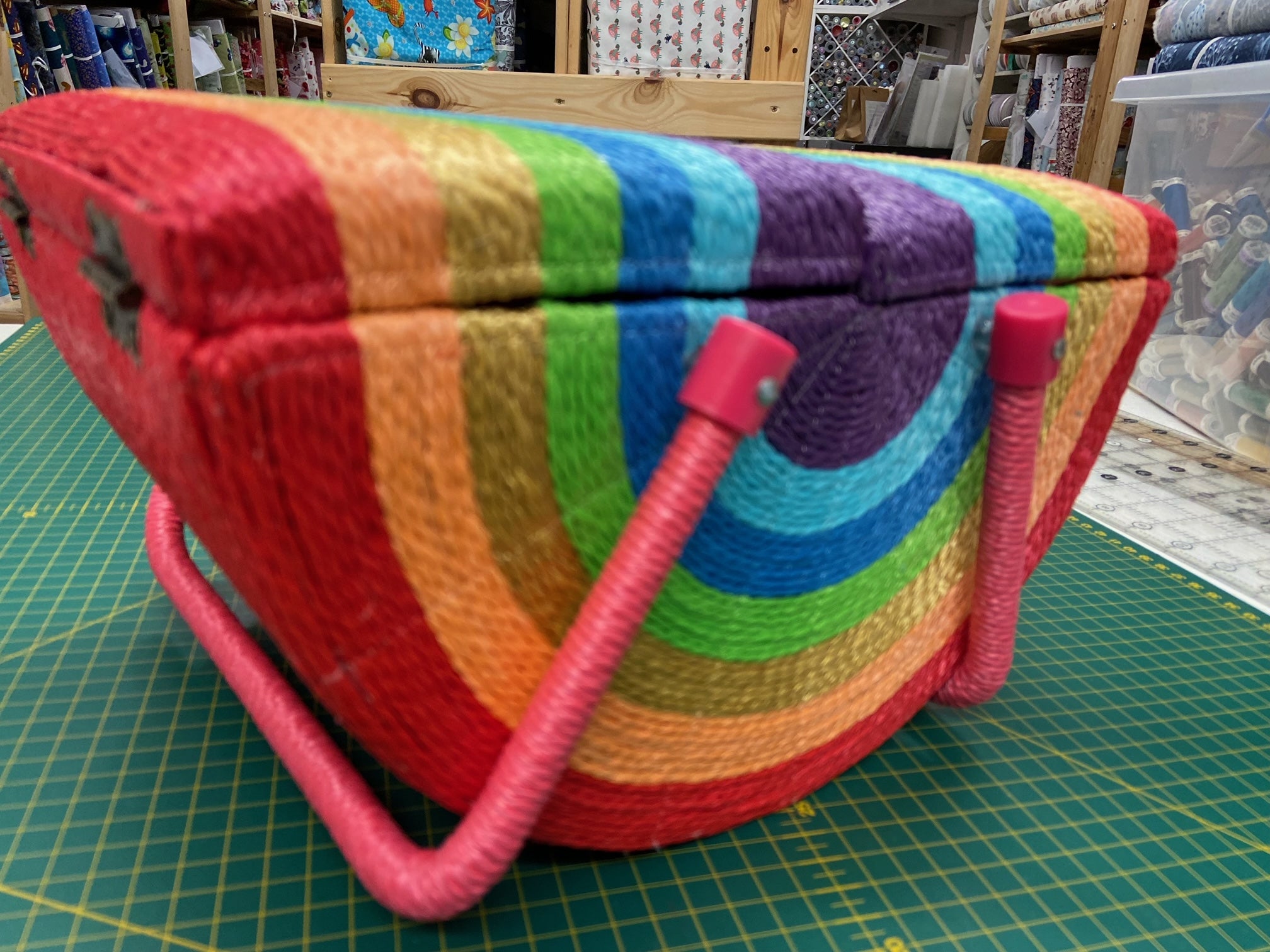 Hobby Gift Rainbow Wicker Sewing Box with Tray Large HGNOV\593 Fabric