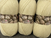 life dk double knit dk wool yarn parchment 2445