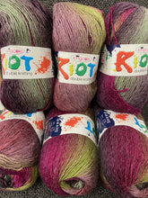 riot double knit dk king cole funky 409 self stripe varigated fabric shack malmesbury wool yarn blend